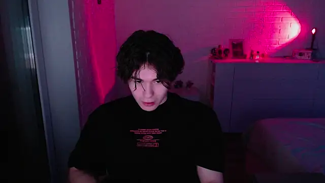 MarkusDean online show from 04-23-26, 05:25