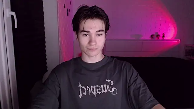 MarkusDean online show from 09-10-25, 04:06