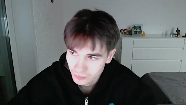 MarkusDean online show from 11-09-25, 02:15