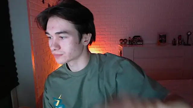 MarkusDean online show from 10-02-25, 05:16