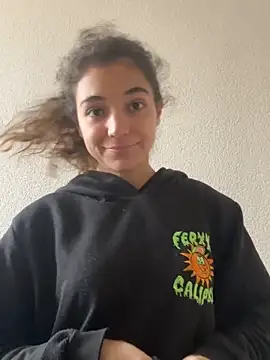 Snapshot of uniquerossie chatting on 11-09-25, 10:08 uniquerossie online show from 11-09-25, 10:08