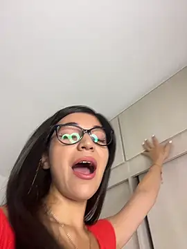 uniquerossie online show from 02-01-26, 06:55