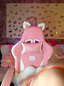 Chachou000 online show from 04-12-26, 01:03