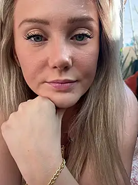 lexi luv online show from 02-22-25, 11:13