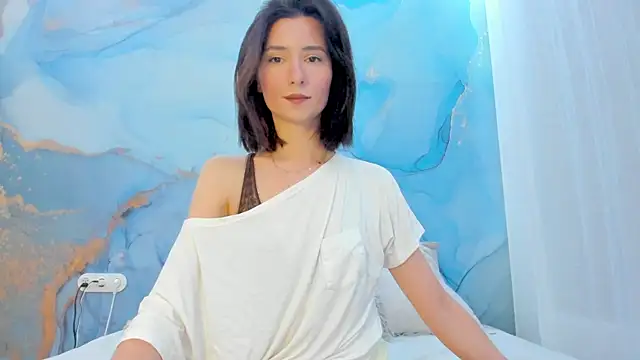Snapshot of crystalnut chatting on 05-12-26, 05:48 crystalnut online show from 05-12-26, 05:48