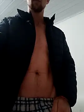 Kaue007 online show from 10-27-25, 02:18