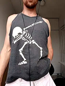 Kaue007 online show from 09-29-25, 08:03