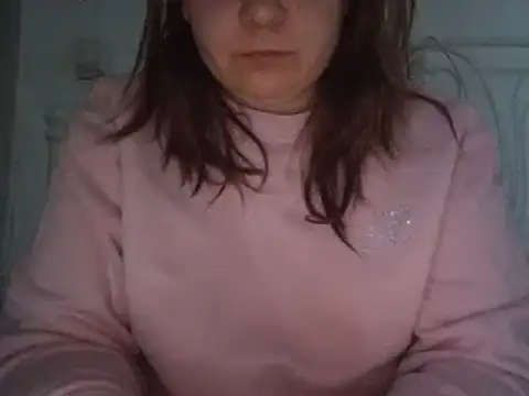 Snapshot of meganaughtycouple25 chatting on 03-19-25, 12:45 meganaughtycouple25 online show from 03-19-25, 12:45