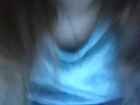 Snapshot of meganaughtycouple25 chatting on 03-13-25, 10:32 meganaughtycouple25 online show from 03-13-25, 10:32