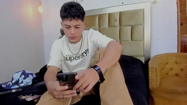 Levy Steve online show from 03-11-25, 02:53