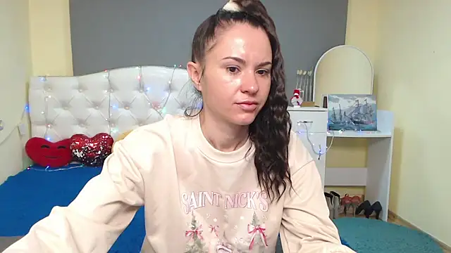 KaraCriegs online show from 12-05-25, 06:50