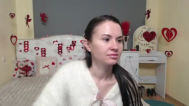 Snapshot of KaraCriegs chatting on 02-03-26, 02:53 KaraCriegs online show from 02-03-26, 02:53