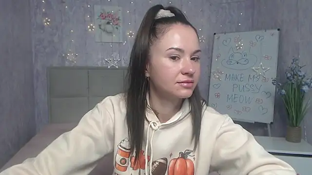 KaraCriegs online show from 09-27-25, 05:30