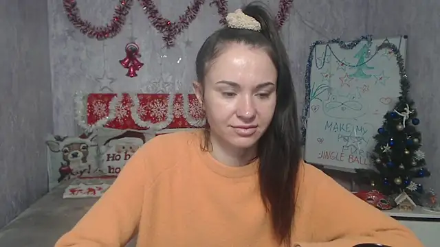 KaraCriegs online show from 12-21-25, 06:53