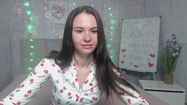 KaraCriegs online show from 10-11-25, 05:25