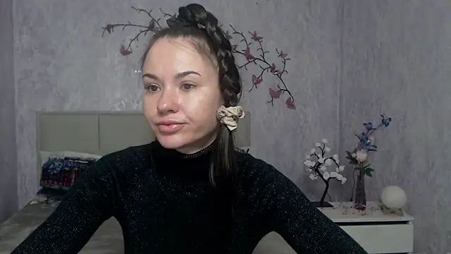 KaraCriegs online show from 03-19-26, 06:08