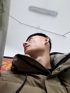 Snapshot of Xpj123 chatting on 02-05-25, 03:55 Xpj123 online show from 02-05-25, 03:55