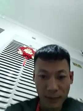 Snapshot of Xpj123 chatting on 03-18-25, 03:12 Xpj123 online show from 03-18-25, 03:12