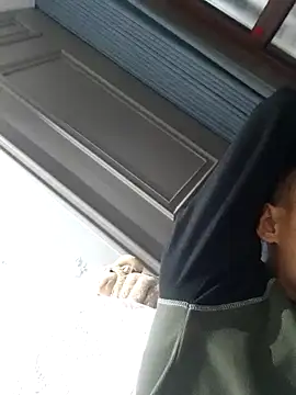 Snapshot of Xpj123 chatting on 10-23-25, 02:38 Xpj123 online show from 10-23-25, 02:38