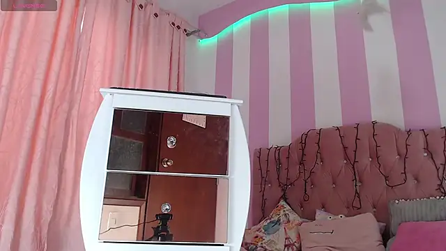 Snapshot of zaleya_mateus chatting on 09-23-25, 02:35 zaleya mateus online show from 09-23-25, 02:35