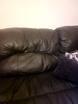 Snapshot of An_g_elly chatting on 10-26-25, 06:41 An g elly online show from 10-26-25, 06:41