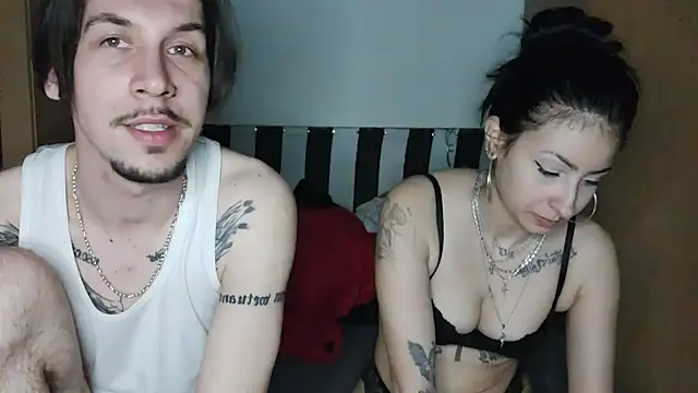 Snapshot of An_g_elly chatting on 02-19-25, 01:29 An g elly online show from 02-19-25, 01:29