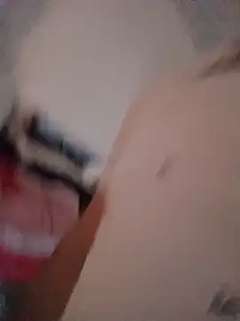 LucianM6 online show from 11-19-25, 07:41