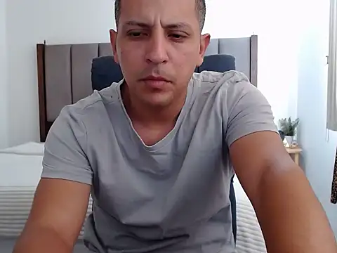 Snapshot of Bamban1419_ chatting on 04-11-26, 04:10 Bamban1419 online show from 04-11-26, 04:10