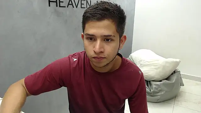 Snapshot of harold_18_ chatting on 01-16-26, 07:40 harold 18 online show from 01-16-26, 07:40