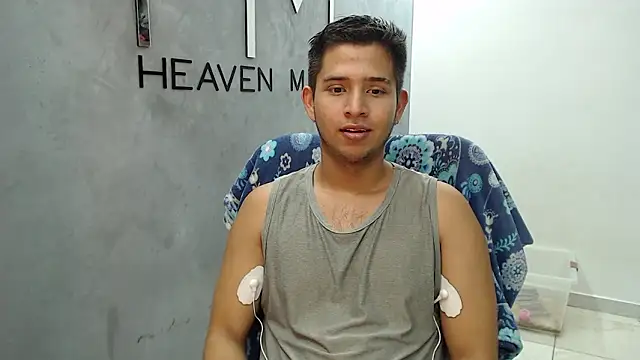 Snapshot of harold_18_ chatting on 02-16-26, 06:39 harold 18 online show from 02-16-26, 06:39