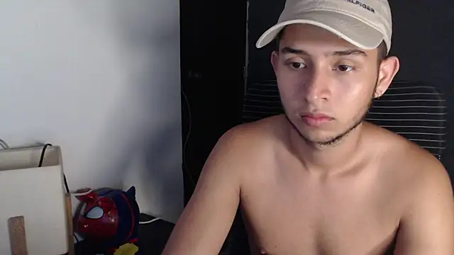 Snapshot of harold_18_ chatting on 04-18-26, 07:58 harold 18 online show from 04-18-26, 07:58