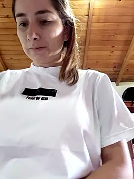 Iris love18 online show from 01-14-26, 04:21