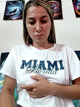 Iris love18 online show from 04-27-26, 02:37