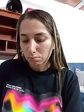 Iris love18 online show from 11-18-25, 02:05