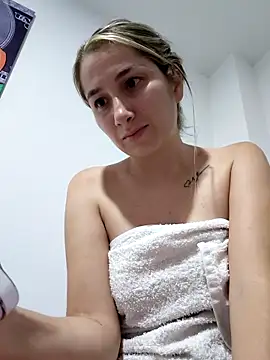 Iris love18 online show from 02-28-26, 03:17