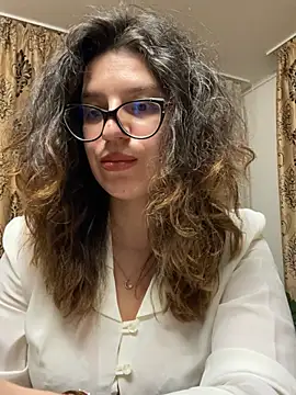 NadiraNoor online show from 03-04-26, 09:11