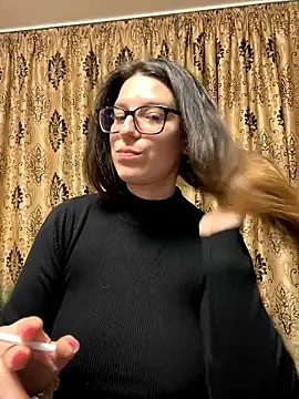 NadiraNoor online show from 04-05-26, 12:39