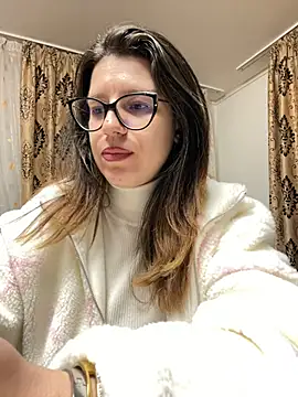 NadiraNoor online show from 03-28-26, 10:00