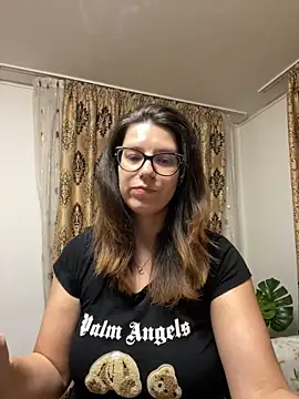 NadiraNoor online show from 03-18-26, 11:27