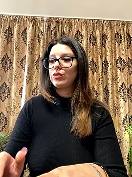 NadiraNoor online show from 04-07-26, 05:09