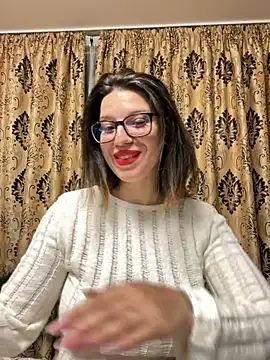 Snapshot of NadiraNoor chatting on 04-28-26, 09:08 NadiraNoor online show from 04-28-26, 09:08