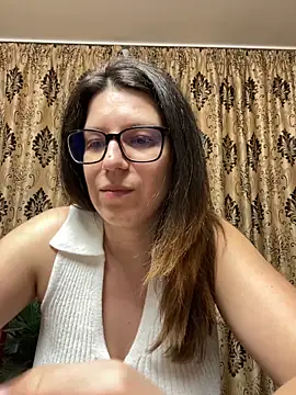 NadiraNoor online show from 04-10-26, 11:12