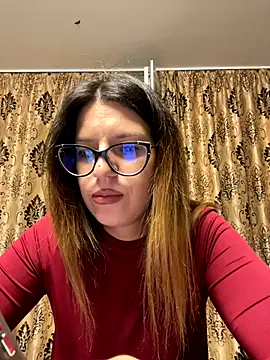 NadiraNoor online show from 09-17-25, 10:01