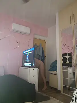 Ina HotX online show from 10-22-25, 02:16