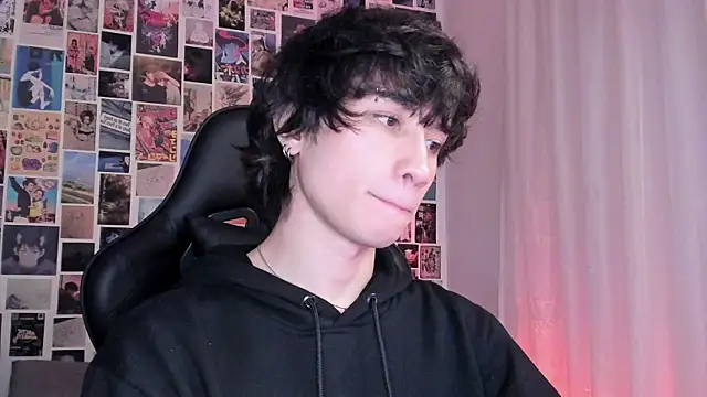 liamelf online show from 01-14-25, 03:43