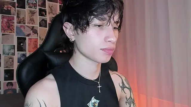 liamelf online show from 12-19-24, 06:23