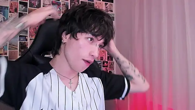 liamelf online show from 01-19-25, 05:05