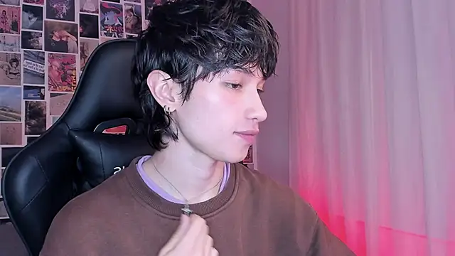 liamelf online show from 01-25-25, 07:49