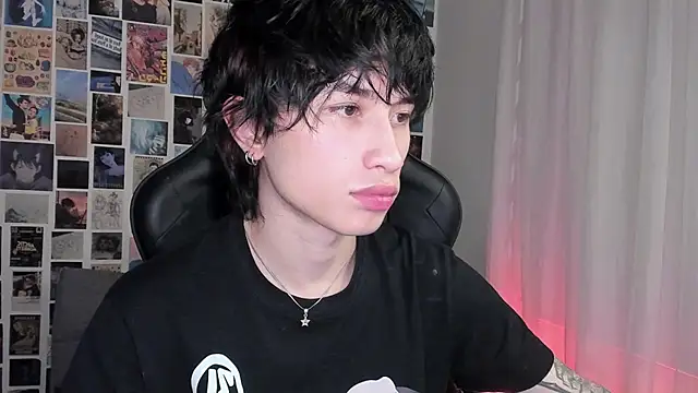 liamelf online show from 09-24-25, 07:04