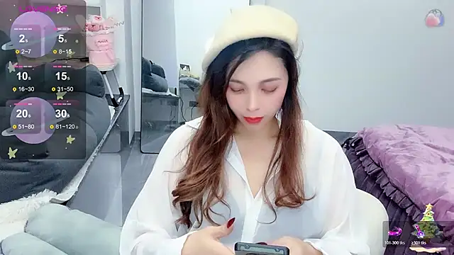 Toookiss online show from 02-18-26, 03:08